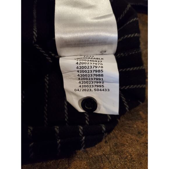 Vans Off The Wall Mens‎ Striped Shirt Sz S Button Long Sleeve Skater Black New - Picture 9 of 9